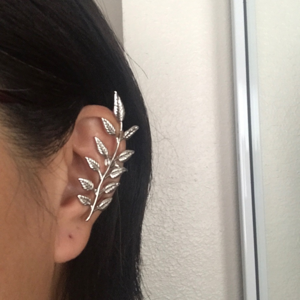 😎 Ear cuff (no piercing)